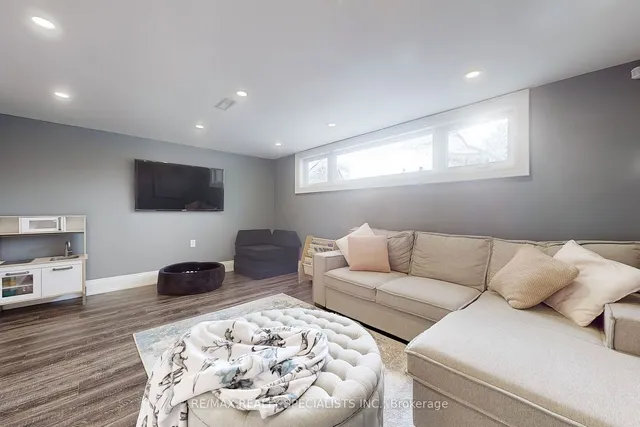 Additional image 27 of 605 Churchill Ave