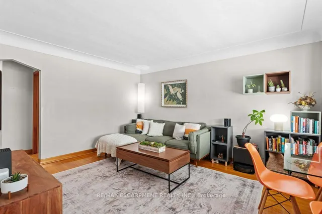 Additional image 14 of 42 Martin Rd