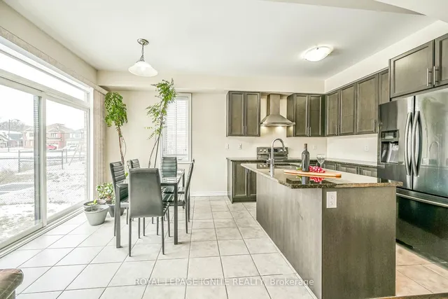 Additional image 10 of 20 Queen Mary Blvd