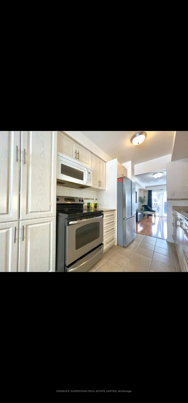 Additional image 16 of 8 Maraboo Crt