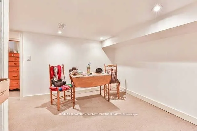 Additional image 13 of 1145 Davenport Rd