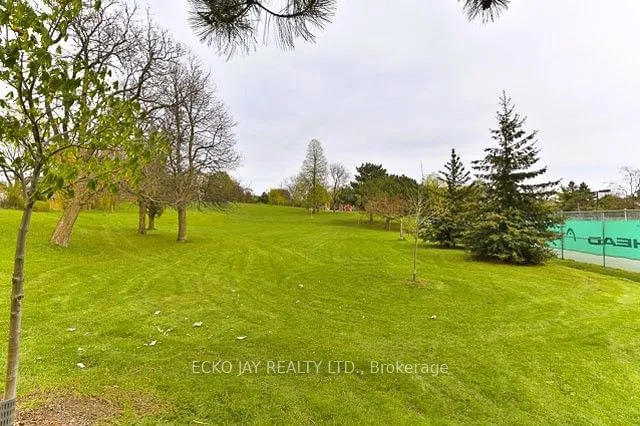 Additional image 28 of 57 Marthclare Ave