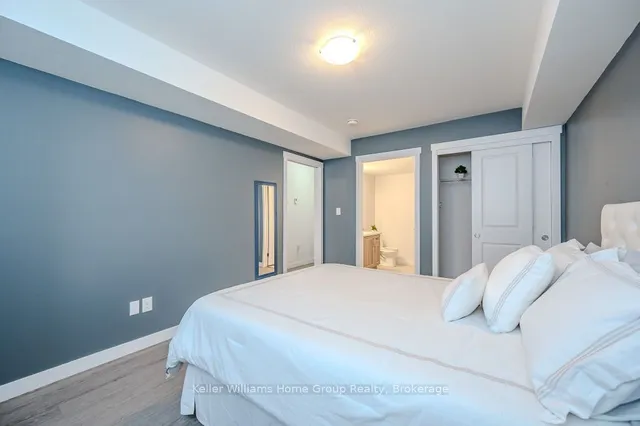 Additional image 31 of 166 Rochefort St Unit E