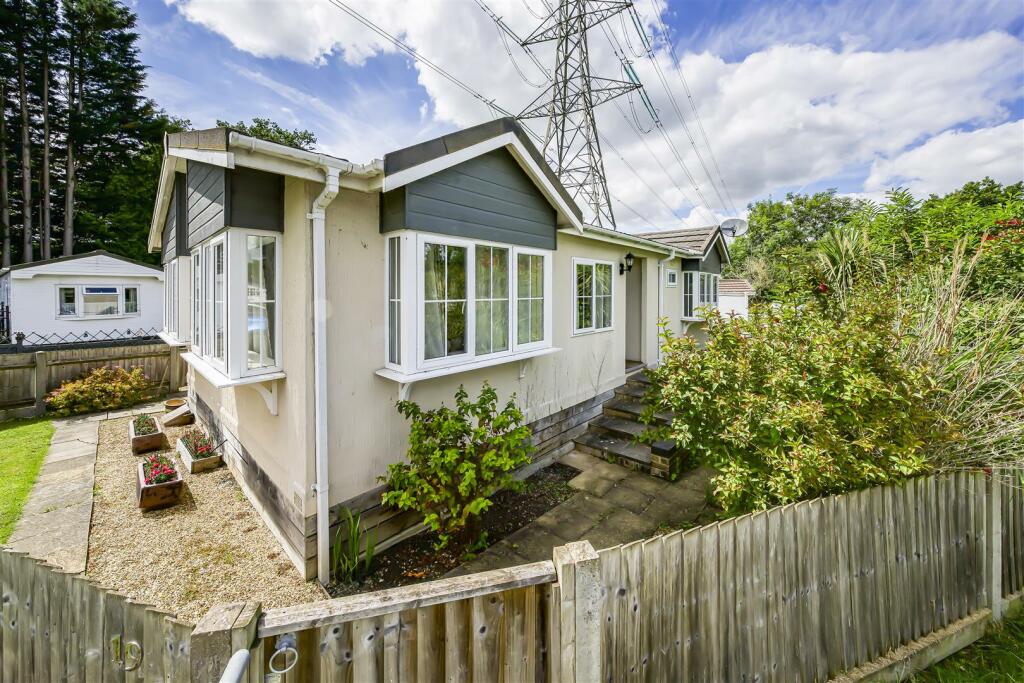 Additional image 13 of Meadow Close, Bricket Wood, St. Albans