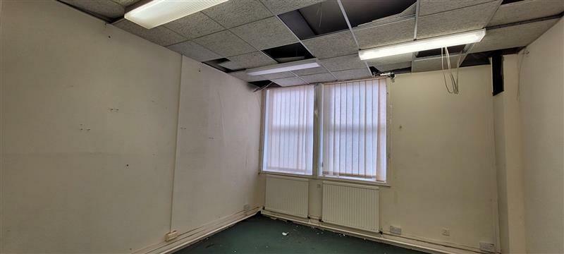 Additional image 11 of Upper Floors, 32 Manchester Road, Burnley, Lancashire, BB11 1HH