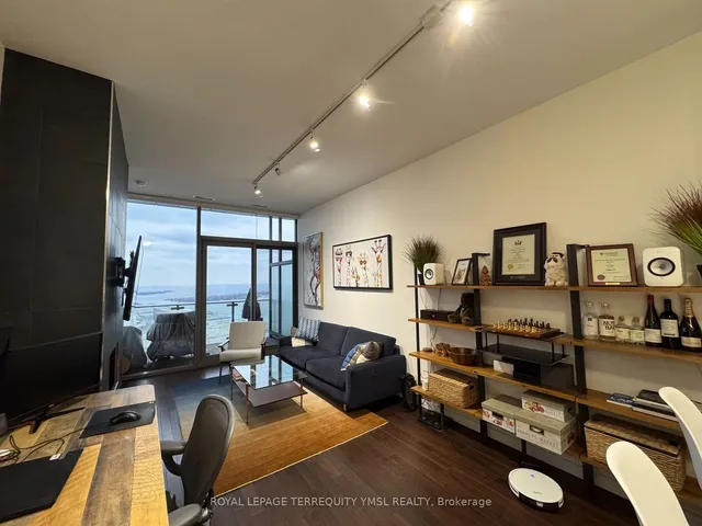 Additional image 16 of 390 Cherry St Unit 3604