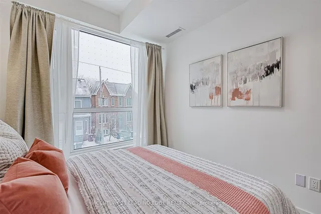 Additional image 34 of 164 Logan Ave Unit TH127