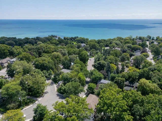 Additional image 40 of 116 Scarboro Cres