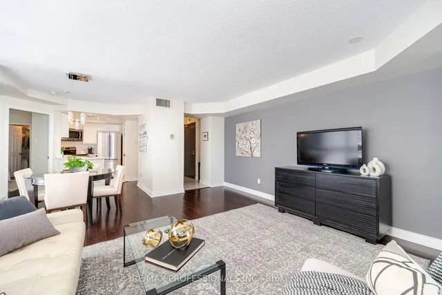 Additional image 3 of 7 Broadway Ave Unit 301