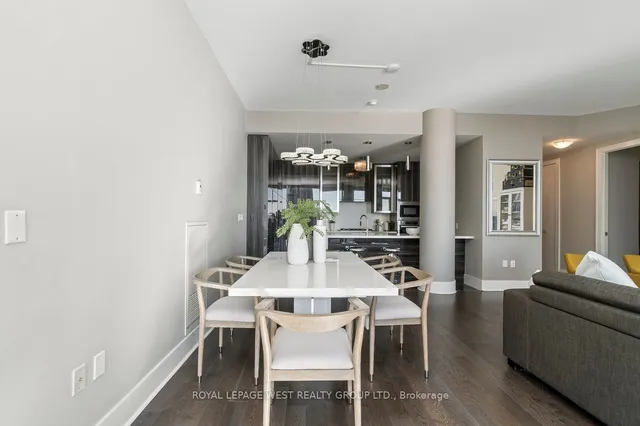 Additional image 10 of 29 Queens Quay Unit 904