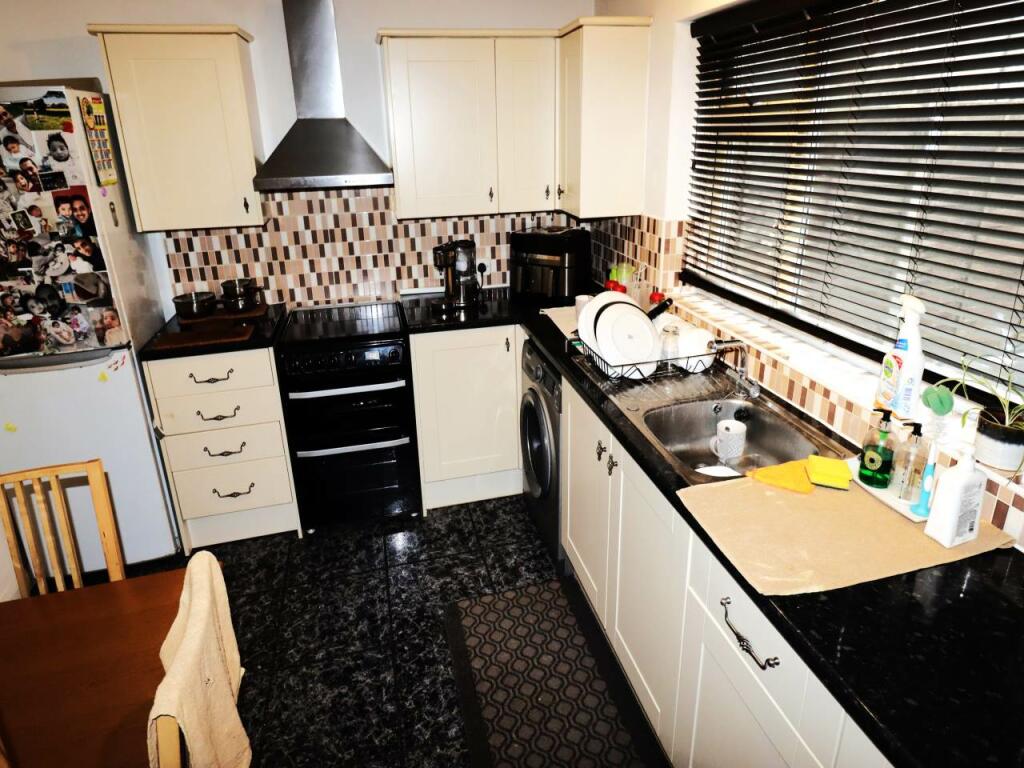 Additional image 13 of Link Walk, Hatfield, Hertfordshire