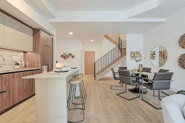 Additional image 10 of 164 Logan Ave Unit TH127