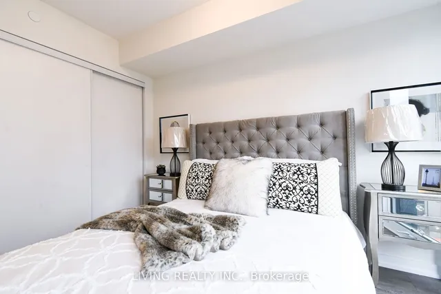 Additional image 23 of 60 Shuter St Unit 2506