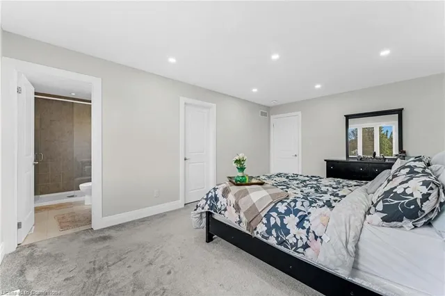 Additional image 19 of 52 Monarch Woods Dr