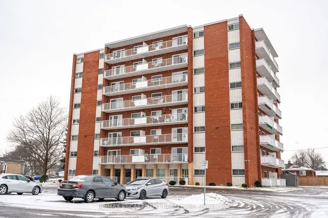 10 WOODMAN Dr Unit 304