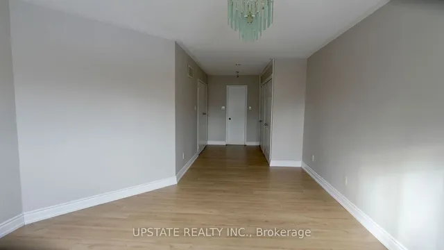 Additional image 16 of 127 Ravenscliffe Crt