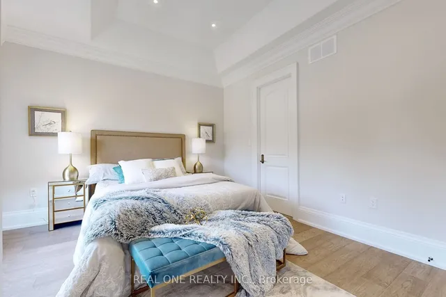 Additional image 31 of 12 Resolution Cres