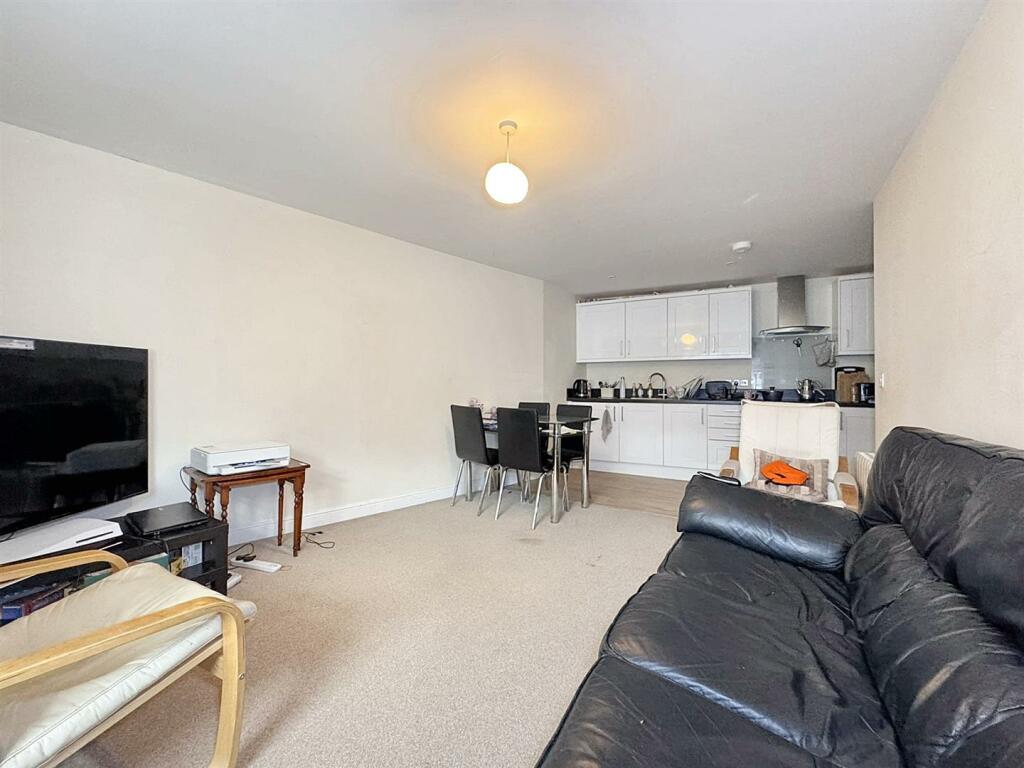 Additional image 4 of High Street, Midsomer Norton