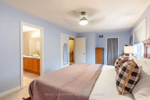 Additional image 21 of 81 Segwun Rd