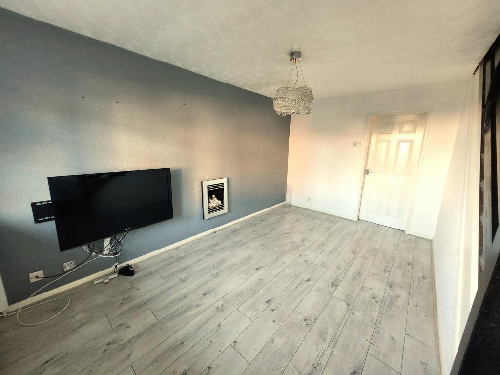 Additional image 3 of Windsor Road, Halesowen, B63 4BE