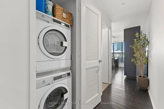 Additional image 29 of 12 Bonnycastle St Unit 205