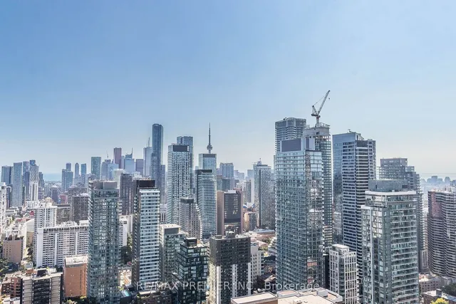 Additional image 34 of 55 Charles St Unit 3904