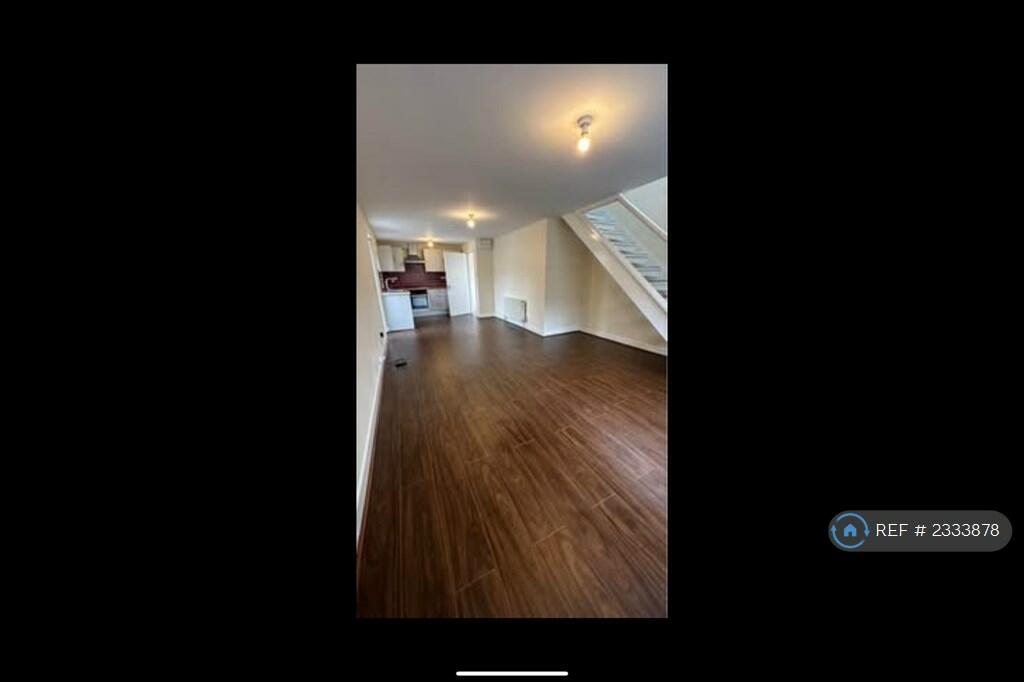 Additional image 10 of High Street, Birmingham, B14