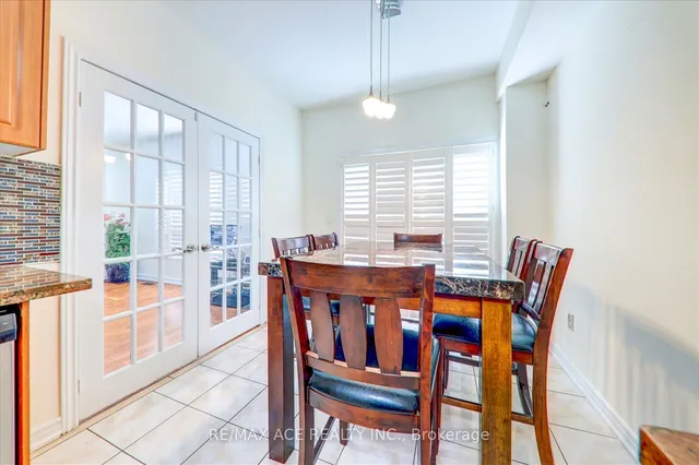 Additional image 10 of 51 Knowles Dr