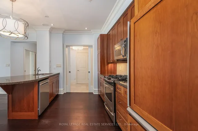 Additional image 8 of 2855 Bloor St Unit 713
