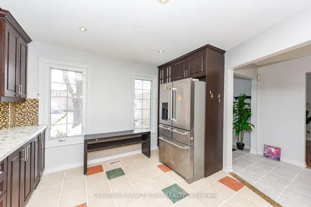 Additional image 11 of 116 Floribunda Cres