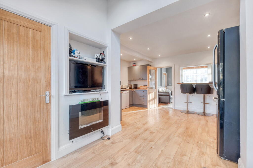 Additional image 6 of Groveley Lane, Longbridge, Birmingham, B31 4QQ