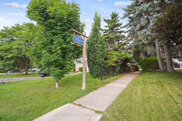 Additional image 23 of 1284 Elgin Cres