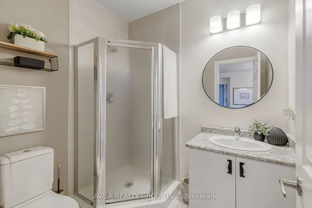 Additional image 27 of 716 Main St Unit 102