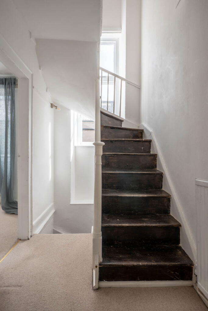 Additional image 15 of Catherine Street, Frome, BA11 1DB