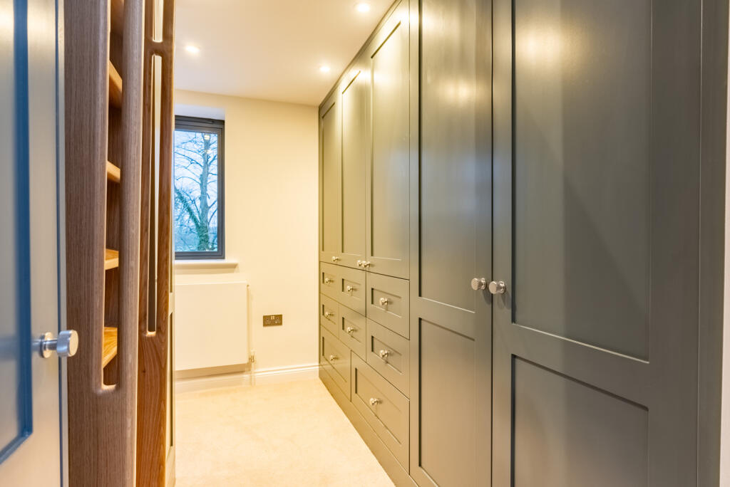 Additional image 16 of Oakridge, Drop Lane, Bricket Wood, St Albans, AL2