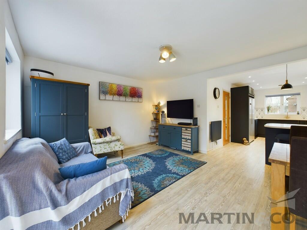 Additional image 14 of Runcie Close, St Albans