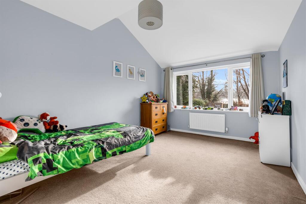 Additional image 21 of Knightsfield, Welwyn Garden City