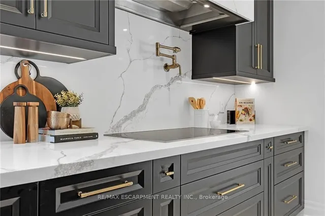 Additional image 13 of 2642 Bluffs Way