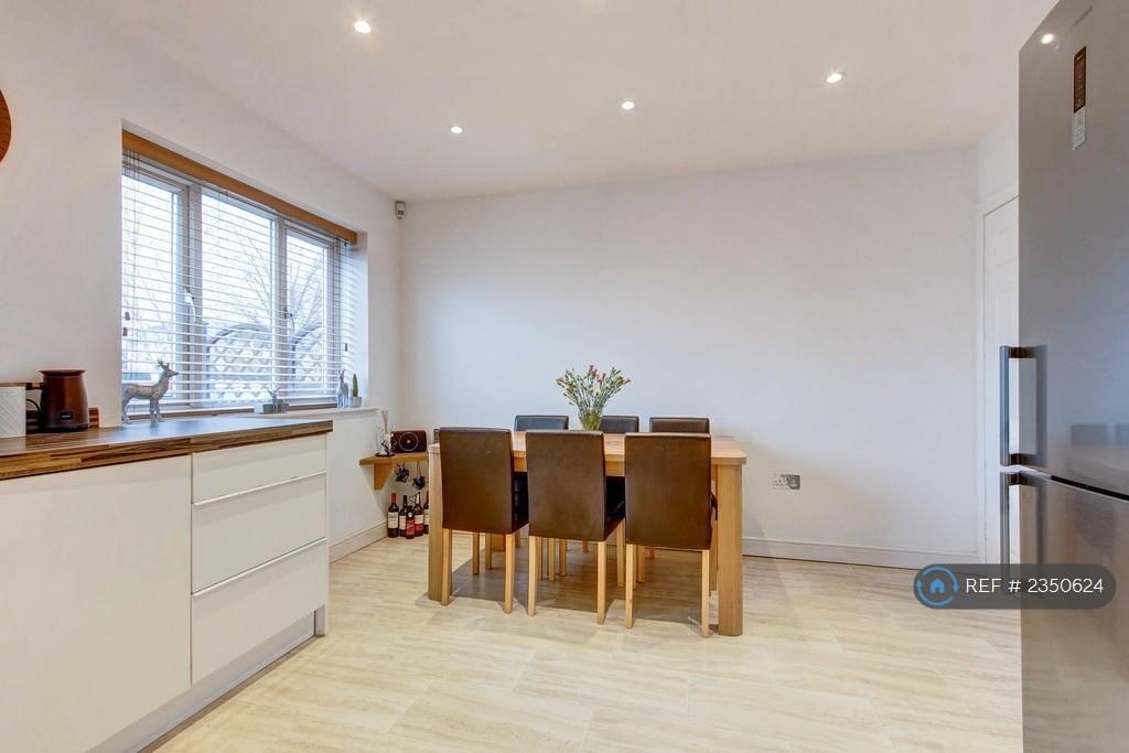 Additional image 3 of Arundel Road, Bromsgrove, B60