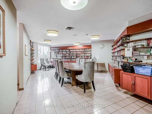 Additional image 34 of 55 KINGSBRIDGE GARDEN Circ Unit 312