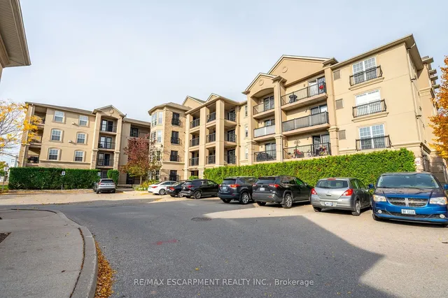 Additional image 29 of 2085 Appleby Line Unit 410