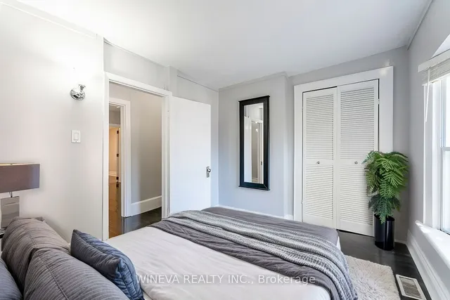 Additional image 11 of 106 Willow Ave