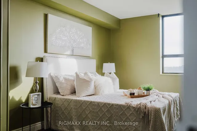 Additional image 20 of 121 TRUDELLE St Unit 1007