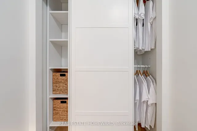 Additional image 16 of 51 East Liberty St Unit 1207