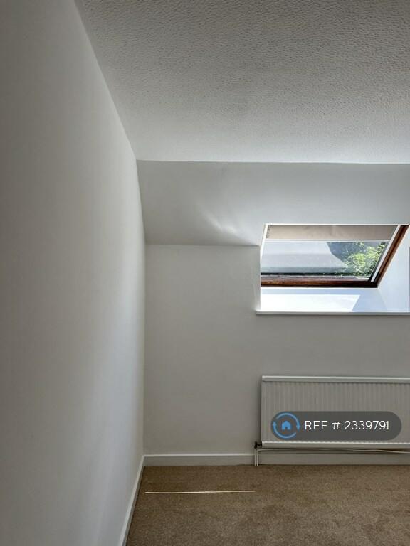 Additional image 15 of Blueberry Close, St Albans, AL3