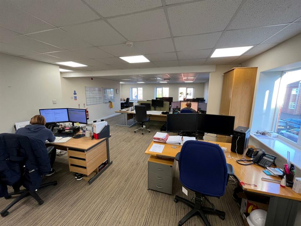 Additional image 13 of Harris Business Park, Bromsgrove B60 4DJ