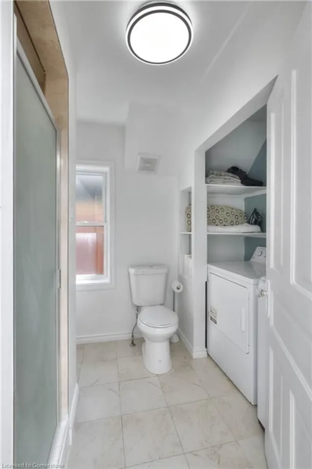 Additional image 19 of 331 Park St Unit 2