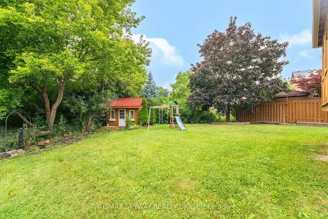 Additional image 39 of 122 Valonia Dr