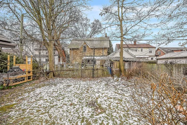 Additional image 37 of 77 Arkell St