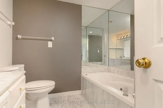 Additional image 19 of 1 Aberfoyle Cres Unit 807